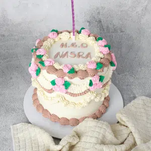 cream flower cake 02